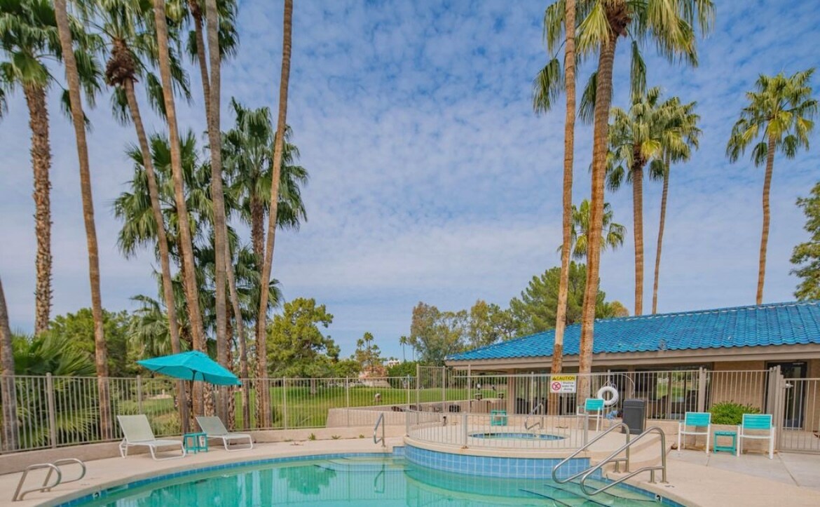 Primary Photo - 5124 N 31st Pl