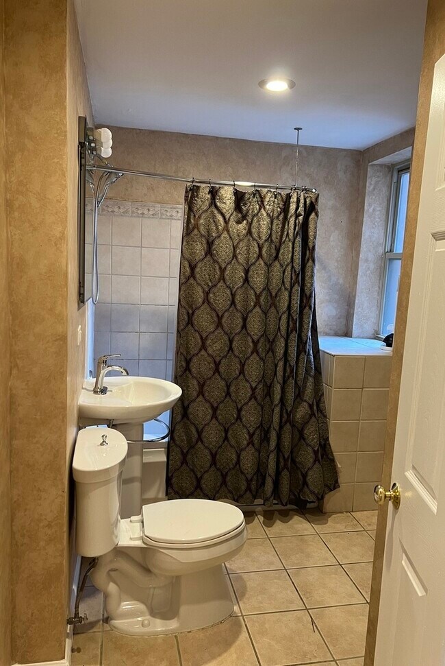 Foto del edificio - 6716 S Chappel Ave