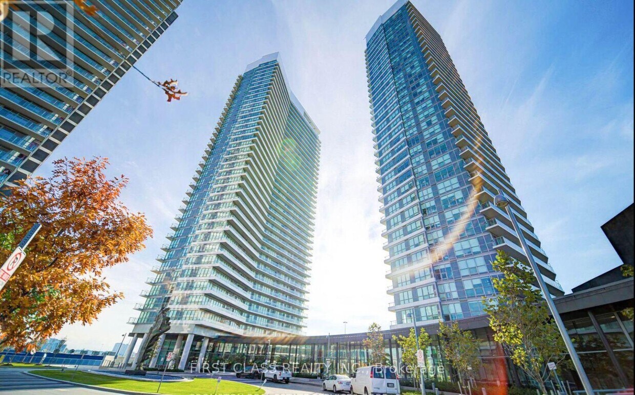 Photo principale - 115-115 McMahon Dr