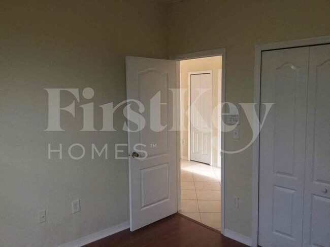 Foto del edificio - 16063 SW 63rd Ter