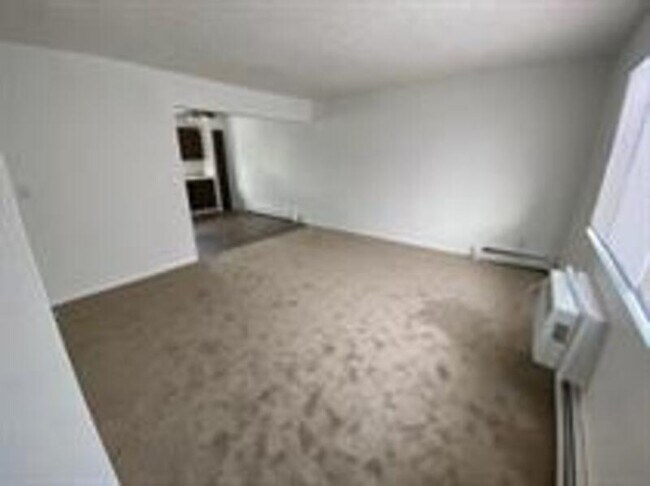Foto del edificio - 5670 Howe Rd