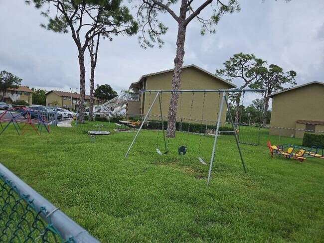 Building Photo - 4765 Orange Grove Blvd