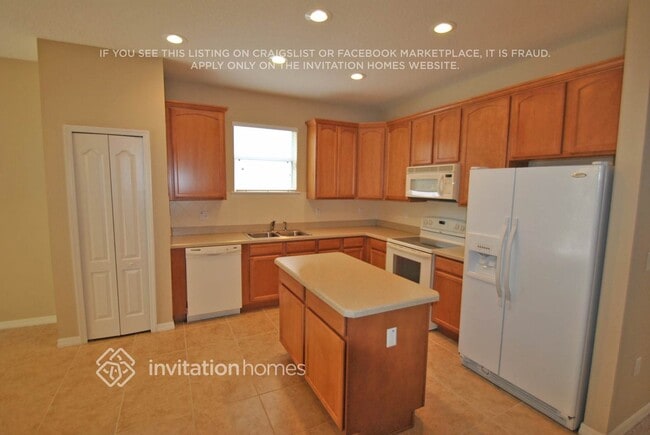 Building Photo - 1532 Bonita Bluff Ct