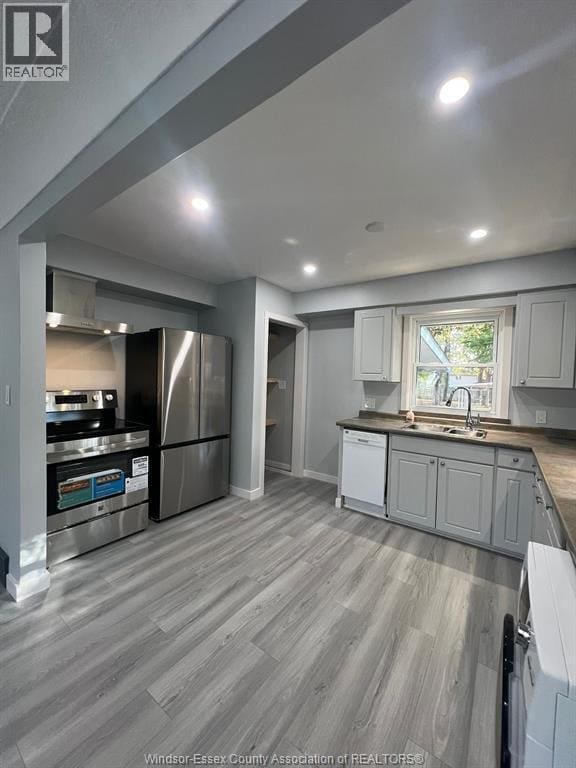 Building Photo - 2990 Pillette Rd