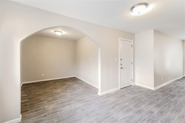 Building Photo - 109 Fernwood Pl