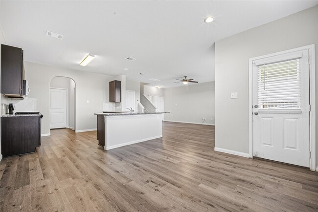 Building Photo - 4818 Blue Jacaranda Wy