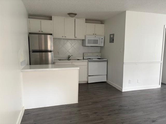 Foto del edificio - 1300 Parker Ln