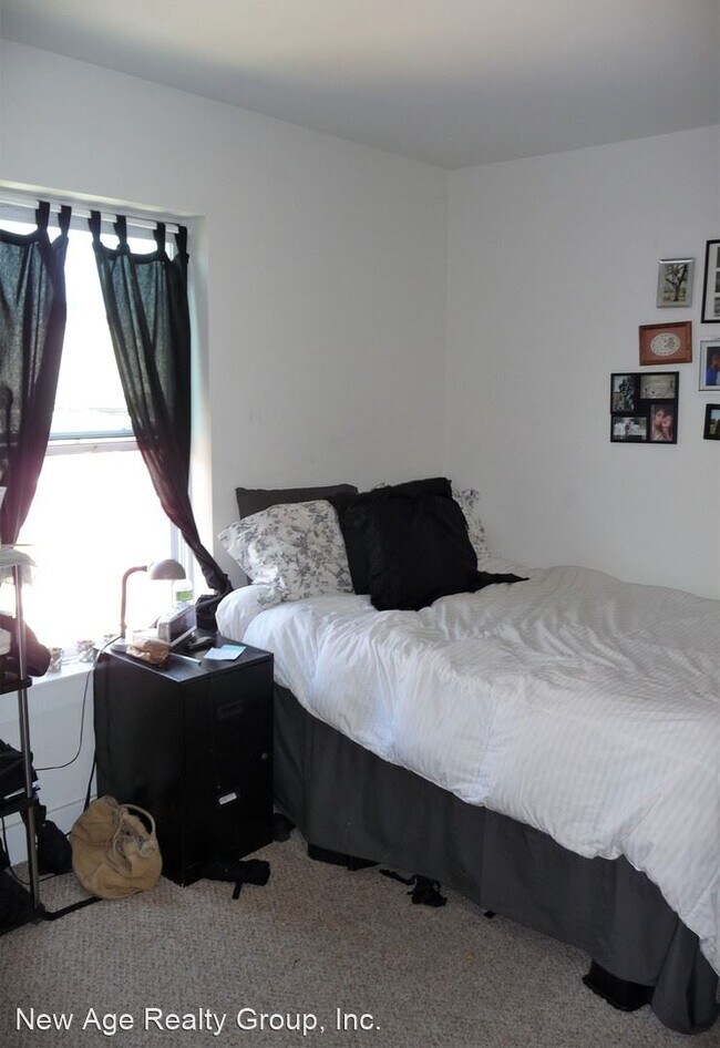 Foto del edificio - 4075 Spring Garden St