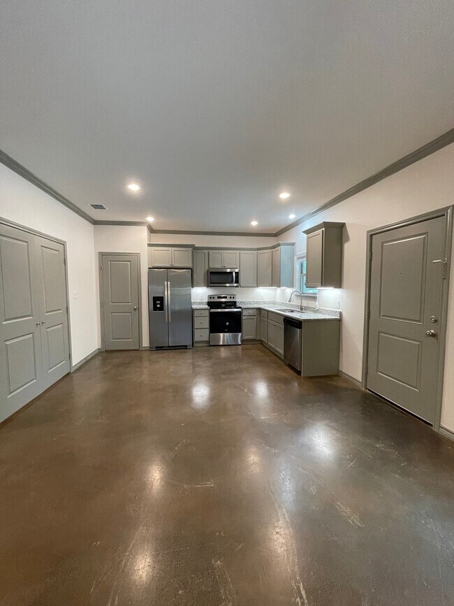 Foto del edificio - 4074 County Rd 152 W