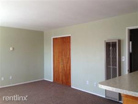 Foto del edificio - 2 br, 1 bath Apartment - 11742 Carmine St.