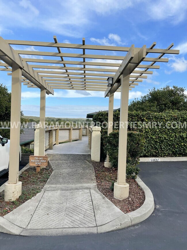 110 Pheasant Ridge Rd, Del Rey Oaks, CA 93940 Townhome Rentals in Del