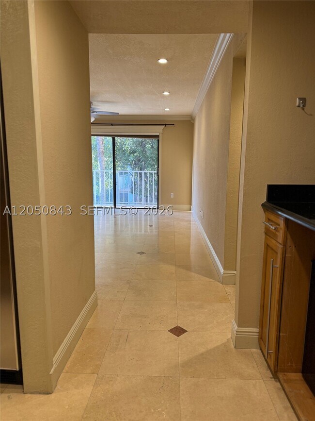 Foto del edificio - 9301 SW 92nd St