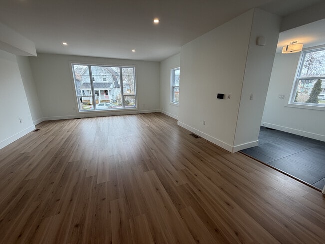 Main Living Area - 5782 Kaye St