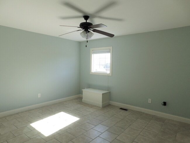 Building Photo - 3088 S Cashua Dr