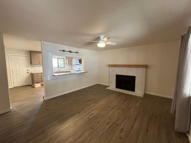Foto del edificio - 3721 Aspen Ave