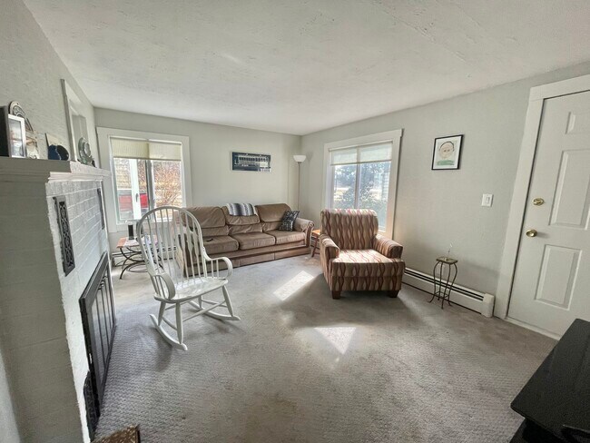 Living Room - 26 Pleasant Hill Rd