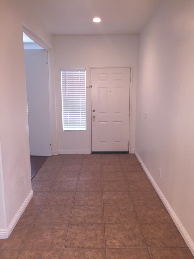 Building Photo - 13333 Snowbell Ln