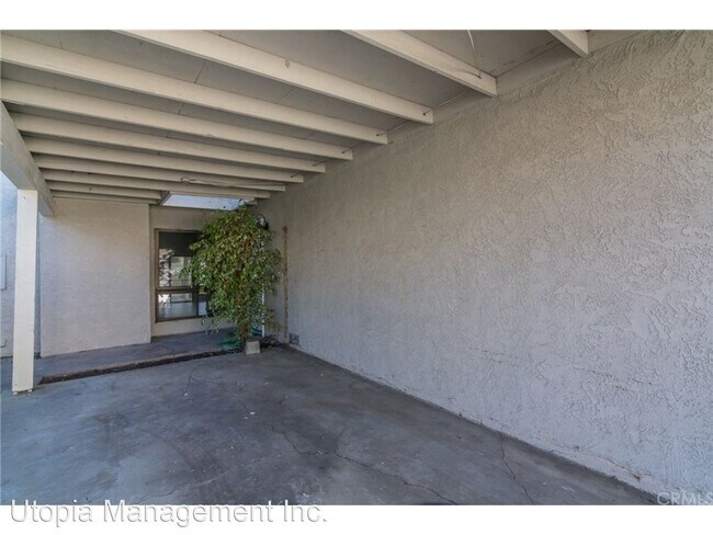 Foto del edificio - 4 br, 2.5 bath House - 44547 La Paz Rd.