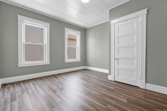 Building Photo - 47 South St