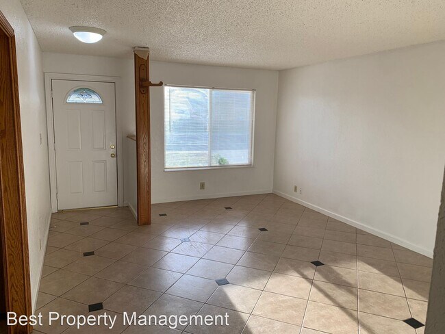 Building Photo - 3 br, 2 bath House - 828 Alpine Ave