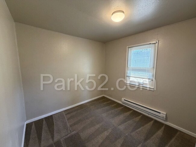 Building Photo - 766 96th St S