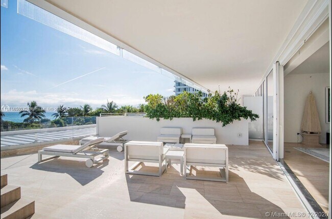 Foto del edificio - 9001 Collins Ave