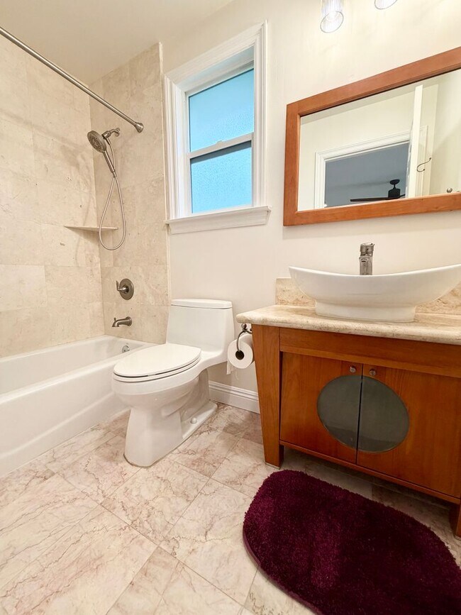 Foto del edificio - Furnished Studio, San Marino, separate back house