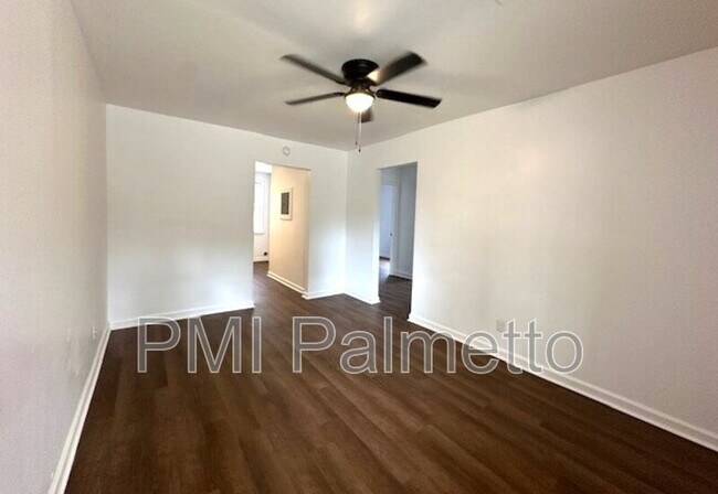 Foto del edificio - 1319 Hendrix St