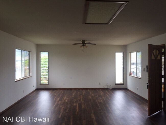Building Photo - 3 br, 2 bath House - 620 Oneawa St.