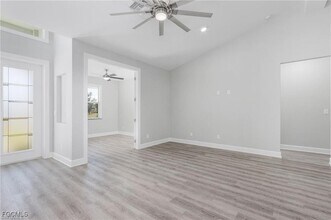 Building Photo - 2601 Diplomat Pkwy W