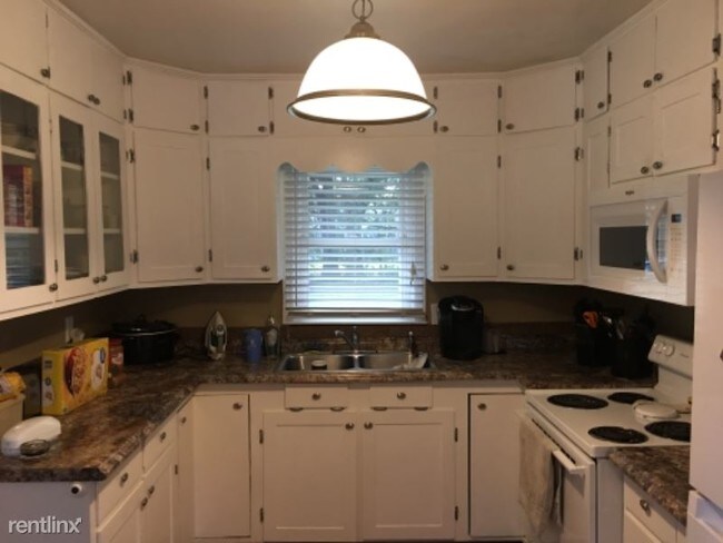 Foto del edificio - 2 br, 1 bath House - 1013 East Carolina