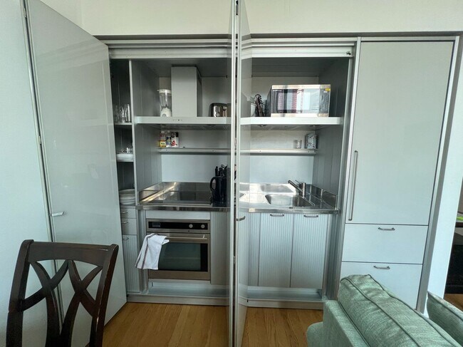 Foto del edificio - W 48TH ST