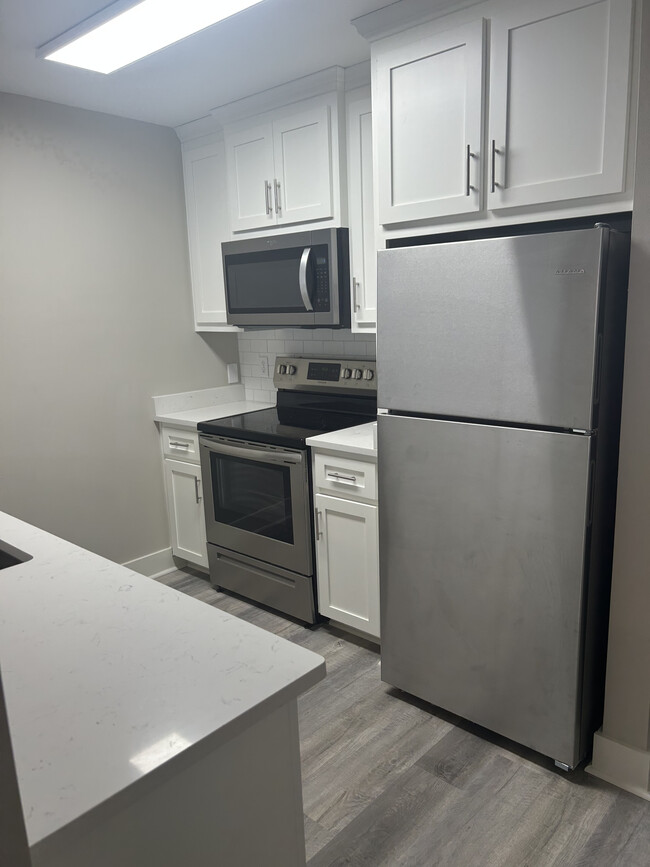 Foto del edificio - Bradley Bowen Townhomes
