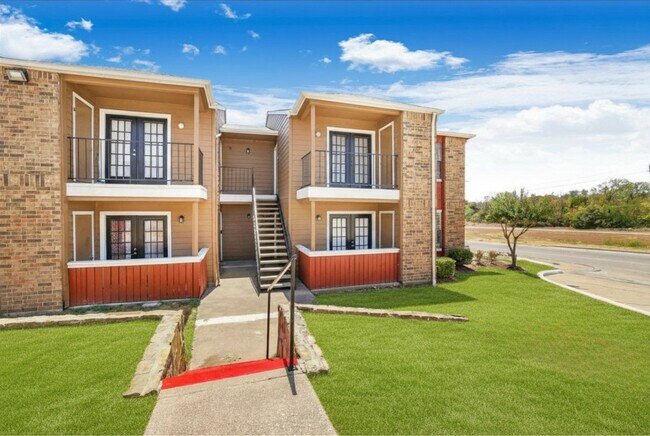 Exterior del edificio - Marine Creek Apartments