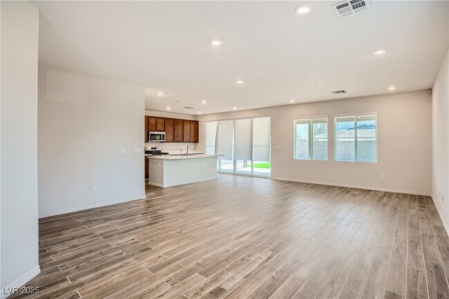Foto del edificio - 2849 Sweeping Palm Rd