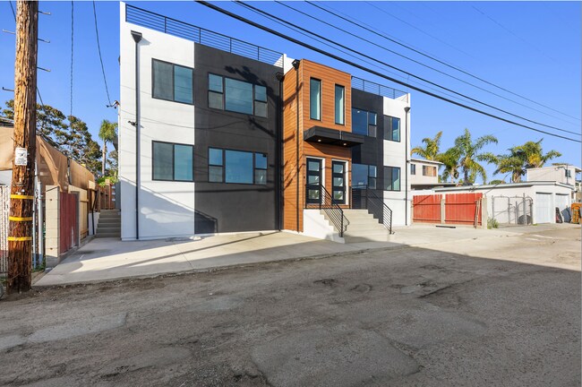 Building Photo - Brand New 2 bed/2 bath home! $500 off firs...