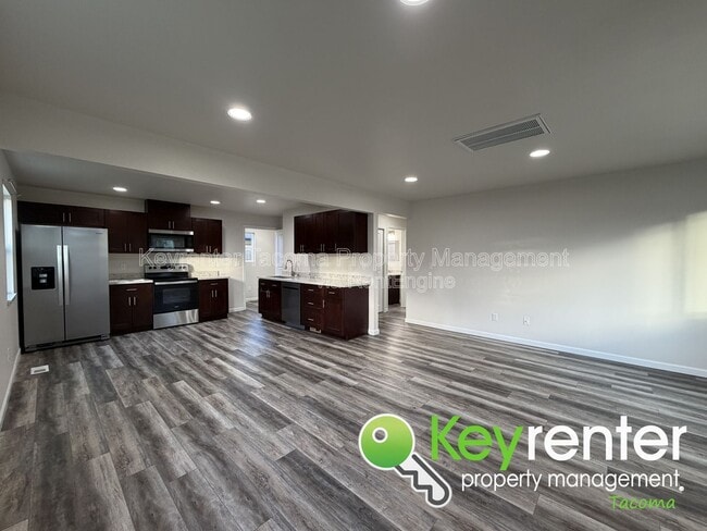 Building Photo - 5431 Clarkston St