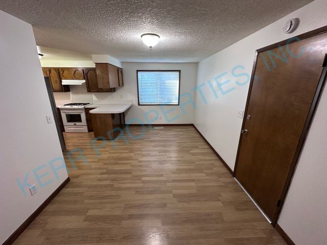 Building Photo - Charming 3-Bed Oasis with 2 Full Baths in ...