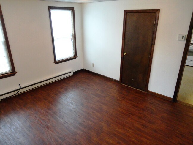 Building Photo - 44 Blackstone River Rd