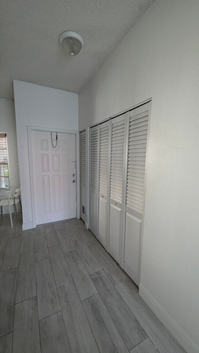 Building Photo - 21555 SW 87th Ct