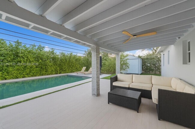 Foto del edificio - 7235 SW 39th St