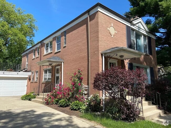 Apartments For Rent in Oak Park IL - 909 Rentals | Apartments.com