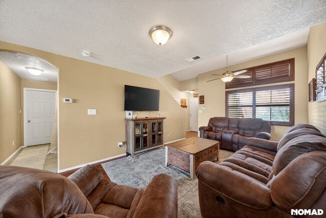 Foto del edificio - 6257 Azaleas Rd NW