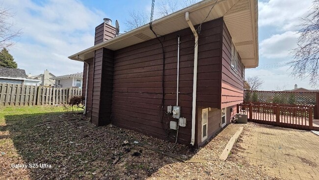 Building Photo - 2420 63rd St
