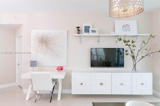 Foto del edificio - 79 SW 12th St