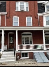 Building Photo - 124 N Madison St