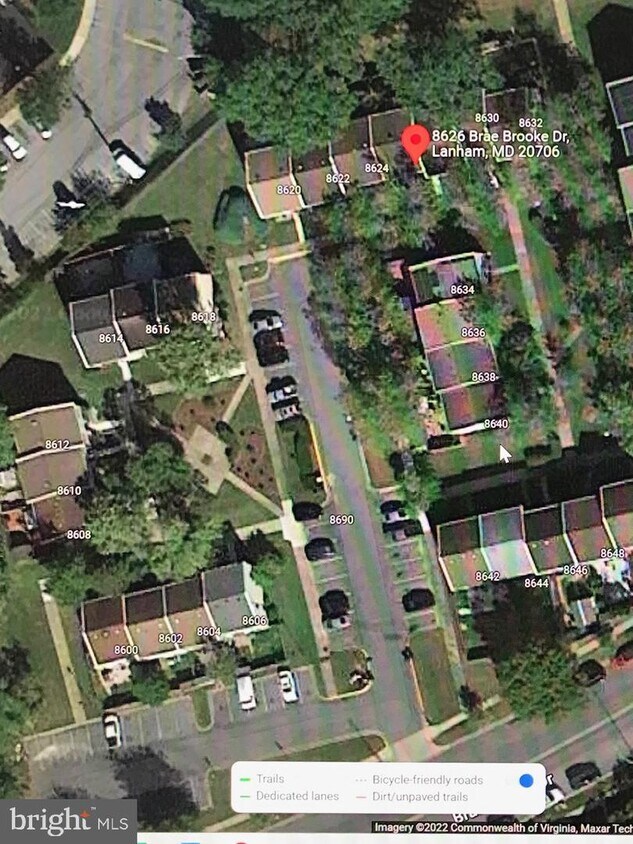 Foto del edificio - 8626 Brae Brooke Dr