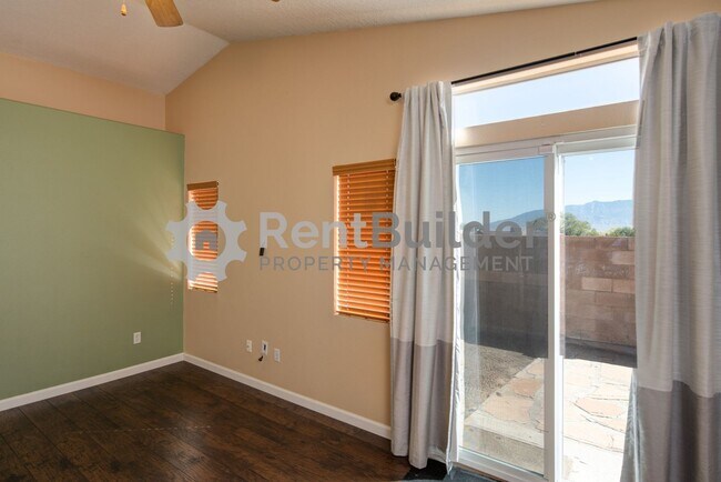 Building Photo - !!CALL US TODAY AT (505) 808-6467 TO SCHED...