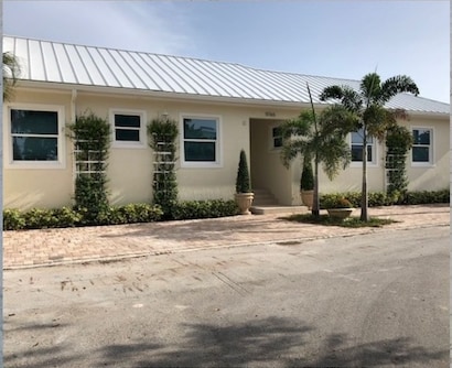 Building Photo - 11765 3rd Avenue Ocean