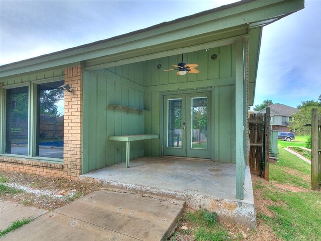 Building Photo - 6 Janeway Pl